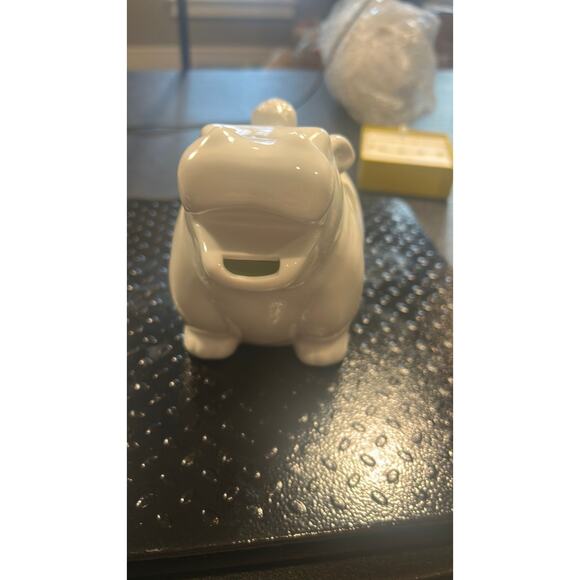 136. Cordon Bleu Hippo Teapot - Picture 4 of 6